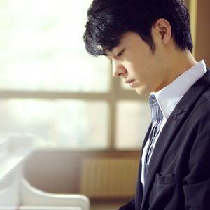 女人高潮叫床全毛A片App
